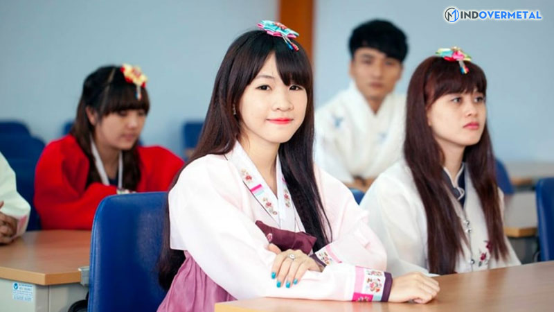 sunbaenim-la-gi-tu-vung-ve-xung-ho-trong-gia-dinh-6