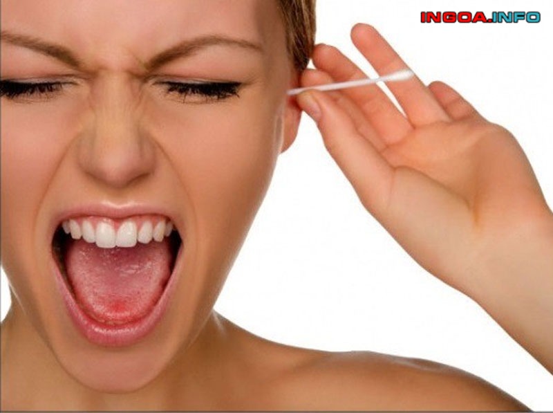 ngoay-tai-bang-toc-co-tot-khong-tai-sao-cang-ngoai-cang-kich-thich-4