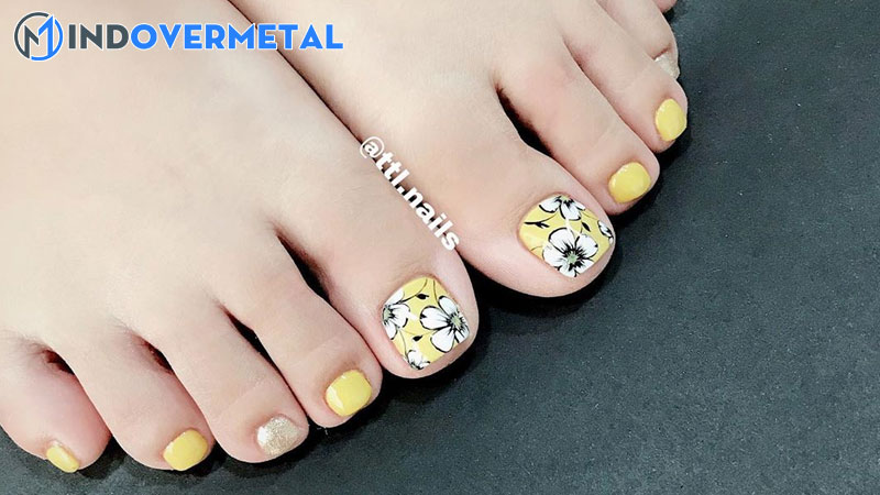 50-mau-nail-chan-dep-don-gian-dan-dau-xu-huong-hien-nay-4