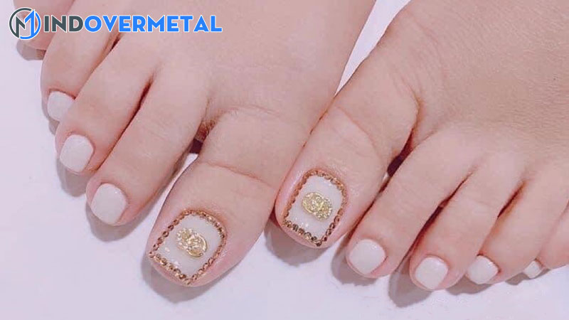 50-mau-nail-chan-dep-don-gian-dan-dau-xu-huong-hien-nay-9