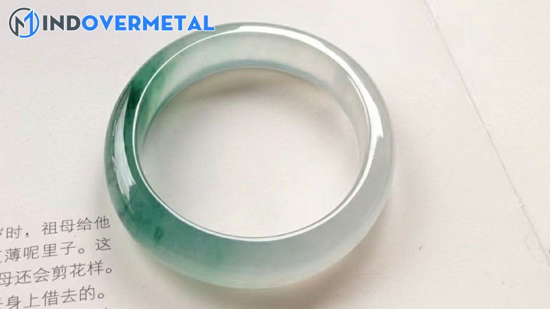 cac-chung-loai-ngoc-phi-thuy-tren-thi-truong-hien-nay-9