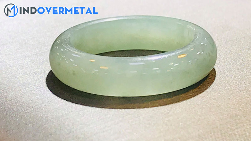 cac-chung-loai-ngoc-phi-thuy-tren-thi-truong-hien-nay-9