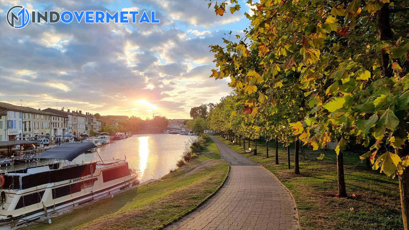 dat-nuoc-phap-duoc-menh-danh-la-gi-nhung-su-that-thu-vi-ve-nuoc-phap-4-mindovermetal