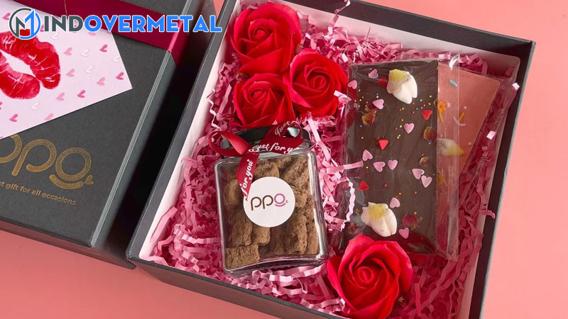 hop-qua-tieng-anh-la-gi-tu-vung-ve-qua-tang-trong-tieng-anh-2-mindovermetal