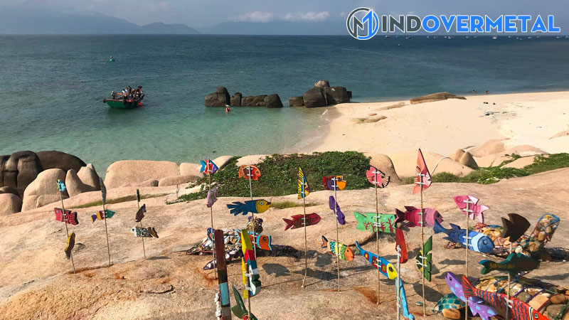 khai-niem-dac-diem-va-cac-loai-san-pham-du-lich-bien-dao-1-mindovermetal