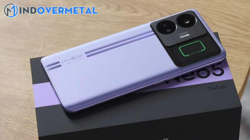 nhung-loai-dien-thoai-xach-tay-pho-bien-khien-nhieu-nguoi-nham-lan-4-mindovermetal