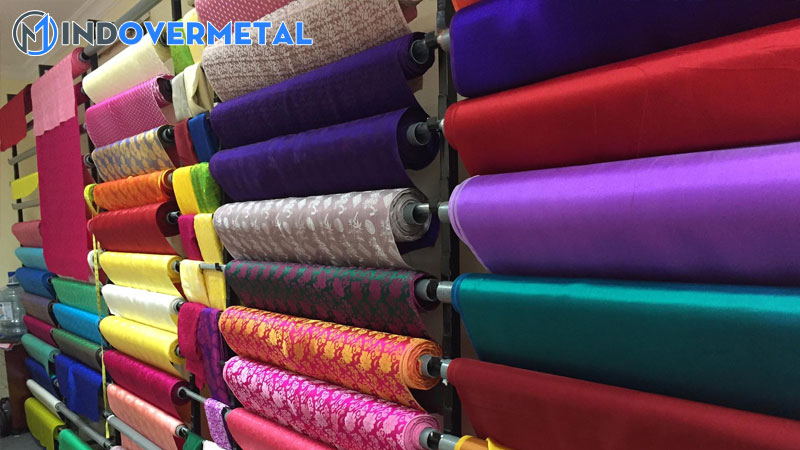 vai-lua-la-gi-cac-dac-tinh-va-cach-phan-biet-cac-loai-vai-lua-1-mindovermetal