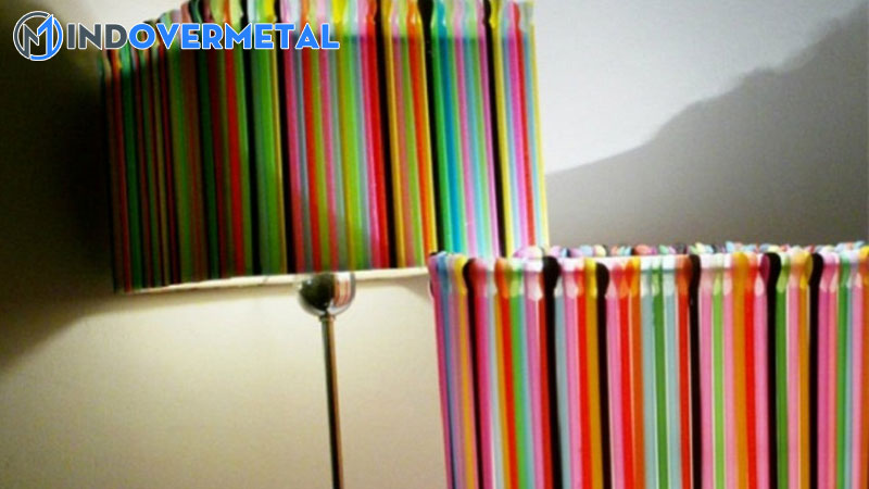 cach-trang-tri-den-tu-ong-hut-nhua-quen-thuoc-mindovermetal