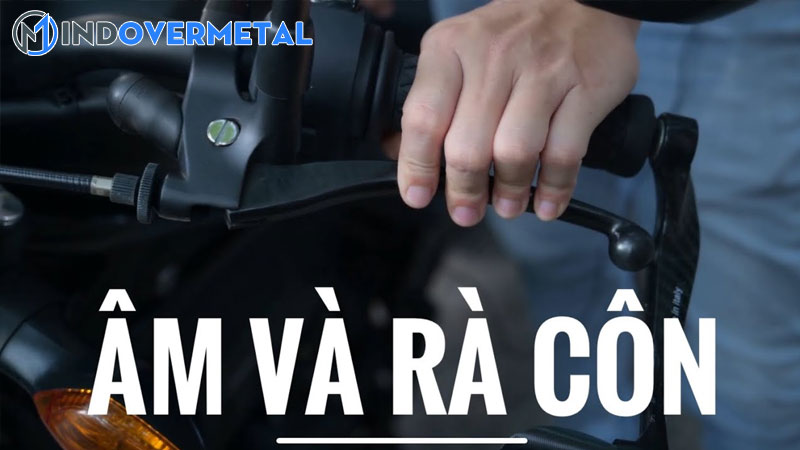 chia-se-ve-viec-ra-con-va-am-con-khi-chay-xe-con-tay-mindovermetal